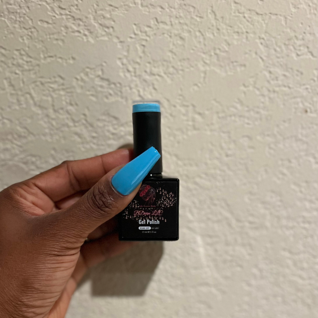 ocean blue gel nail polish thumb